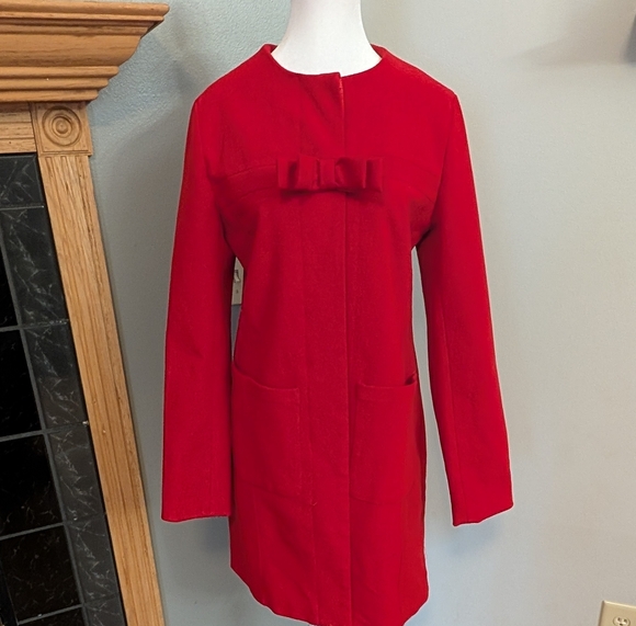 AMPERSAND AVE Jackets & Blazers - Ampersand Avenue Womens Red Coat With Bow Size Large